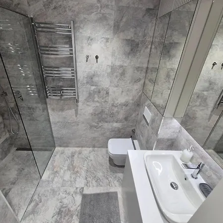 Sakura Park New Luxury Apartmant With Garage 아파트